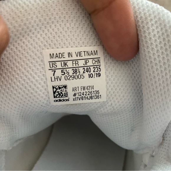❤️SOLD❤️2019 Adidas Originals Extaball Up sneakers women’s size 7 - Picture 17 of 17